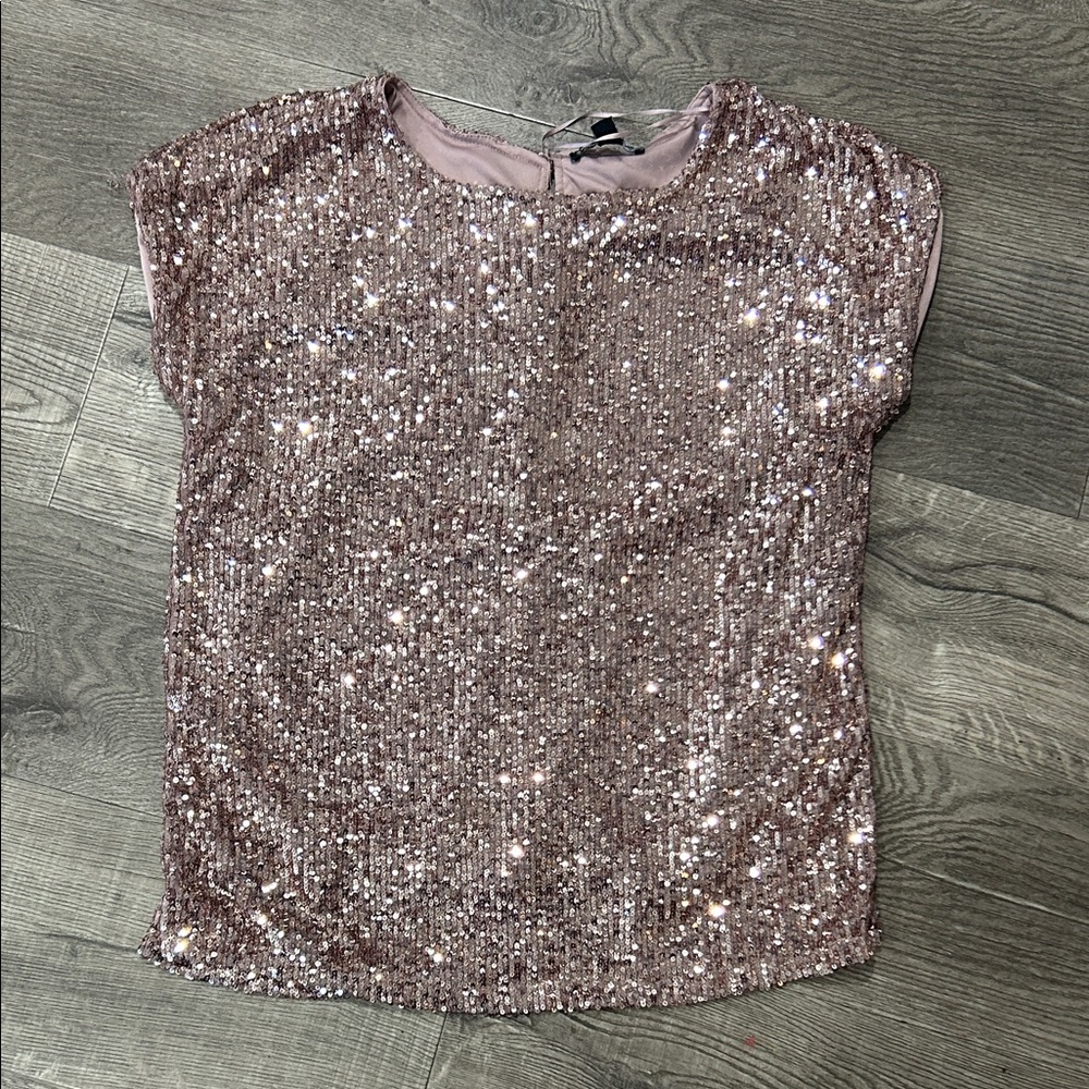Shimmering Sequin Blouse Pink *missing button on back neckline*still cute!